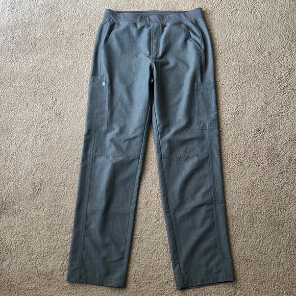 Figs Axim Cargo Scrub Pants Grey Graphite - Picture 6 of 11